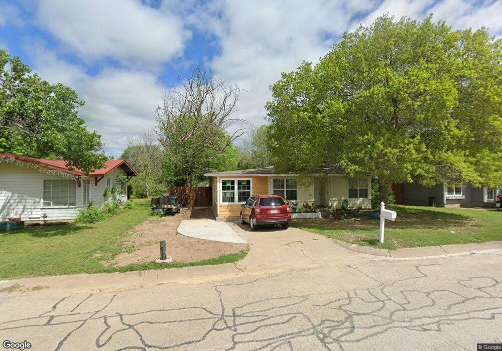 108 S Hill Dr, Weatherford, TX 76086 - photo 1