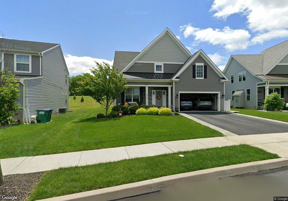 6542 Scenic View Dr, Macungie, PA 18062 - photo 1