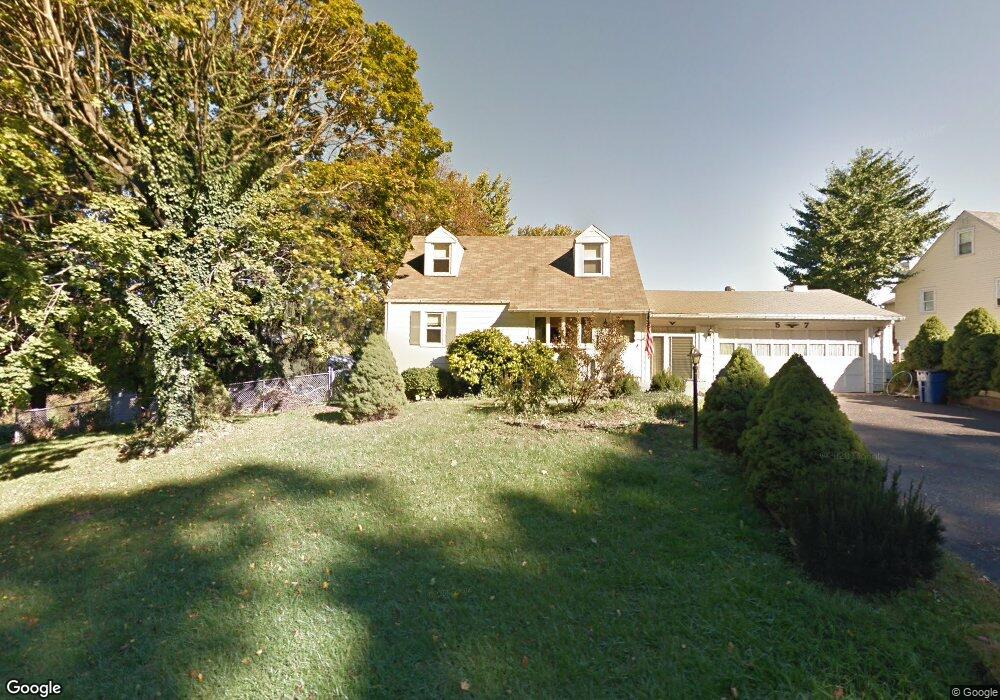 57 Fahnestock Rd, Malvern, PA 19355 - photo 1