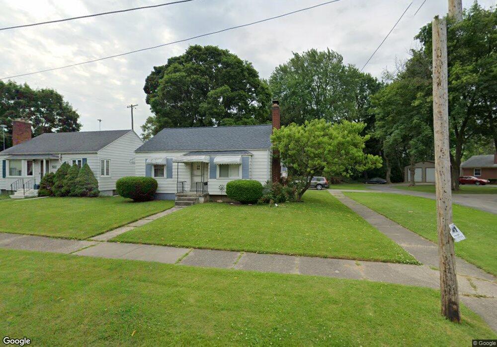 521 Mann Ave, Flint, MI 48503 - photo 1