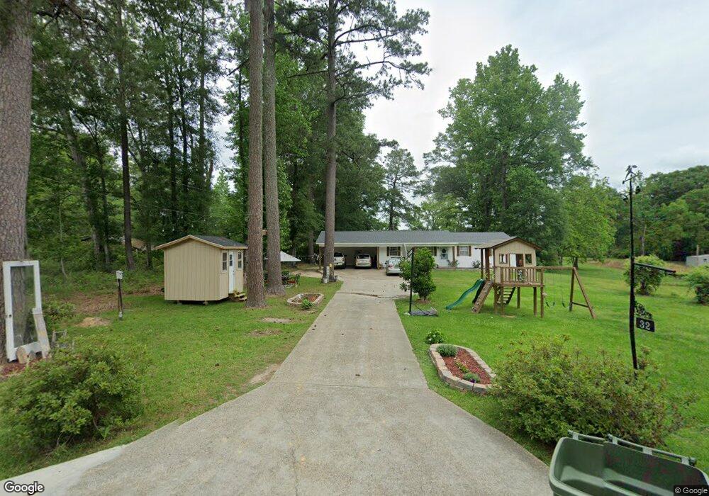 32 Calhoun Circle Dr, Laurel, MS 39443 - photo 1