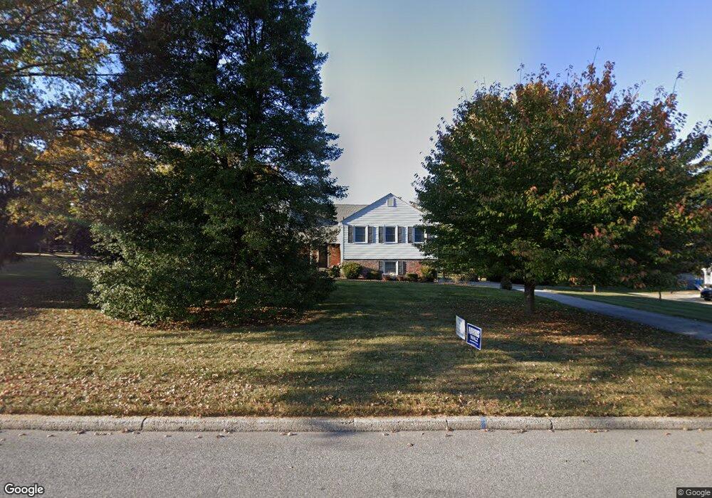 135 Sullivan Rd, Wayne, PA 19087 - photo 1