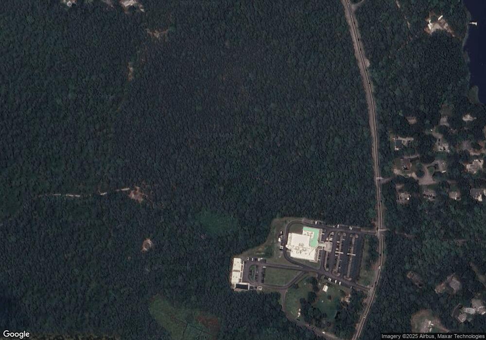 447 Great Neck Rd S, Mashpee, MA 2649 - photo 1