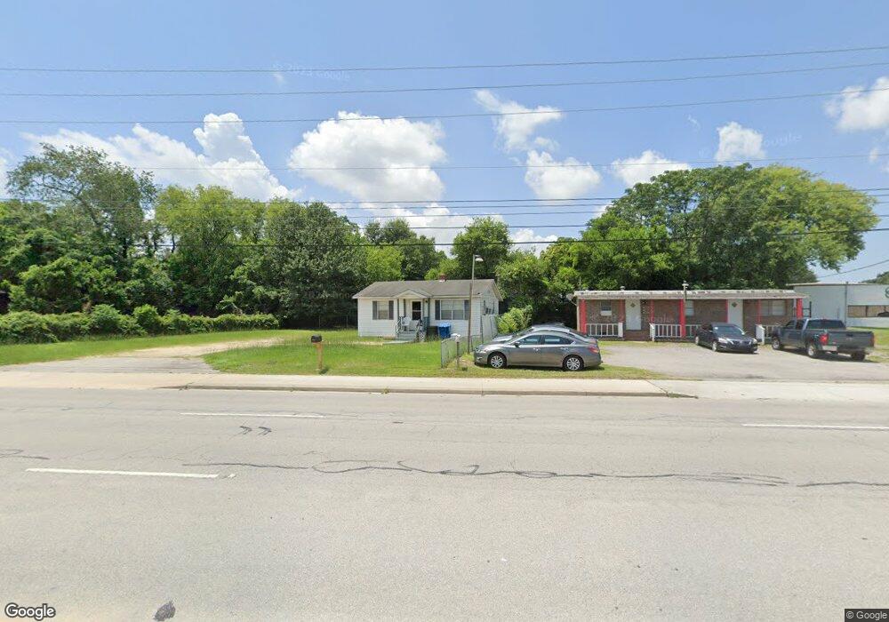 611 N 12th St, West Columbia, SC 29169 - photo 1