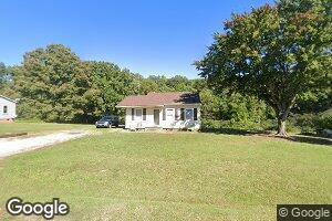 105 Robin Ct, Chatham, VA 24531