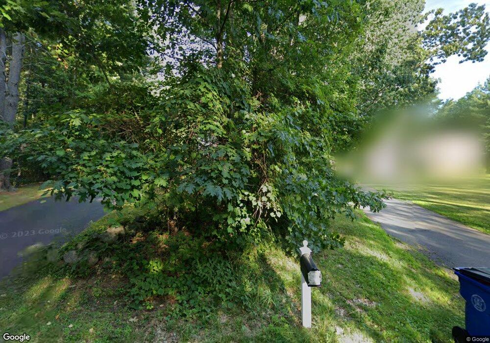 22 Wilson Rd, Londonderry, NH 03053 - photo 1