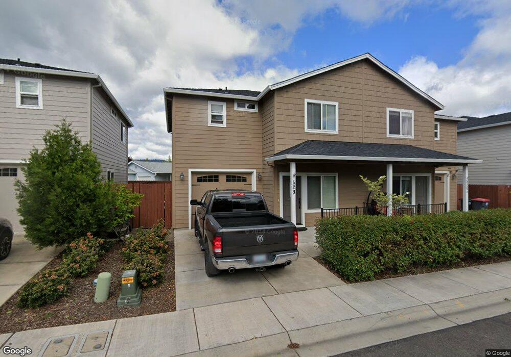 529 Gray Ct, Central Point, OR 97502 - photo 1