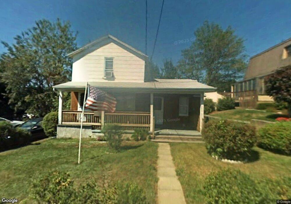 112 Gravity St, Olyphant, PA 18447 - photo 1