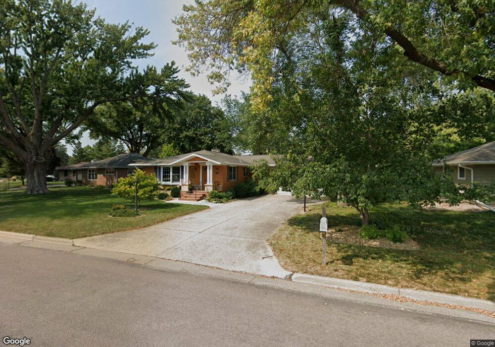 1526 Flandrau Ln, New Ulm, MN 56073 - photo 1