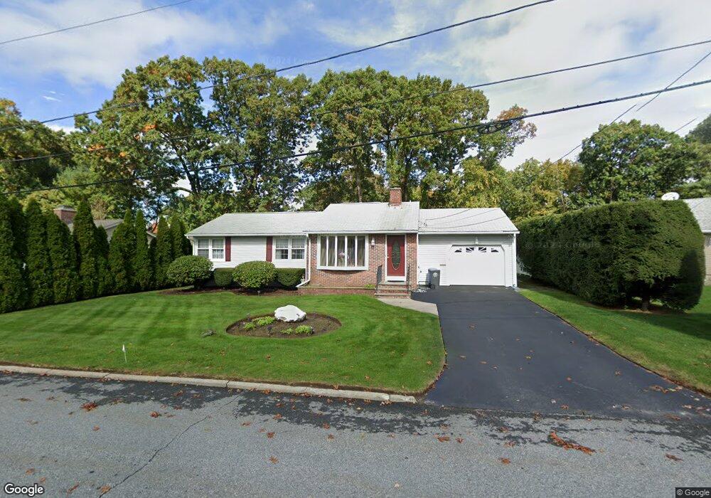 224 Mountain Laurel Dr, Cranston, RI 02920 - photo 1