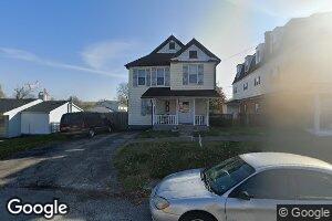 142 2nd St W, Ceredo, WV 25570