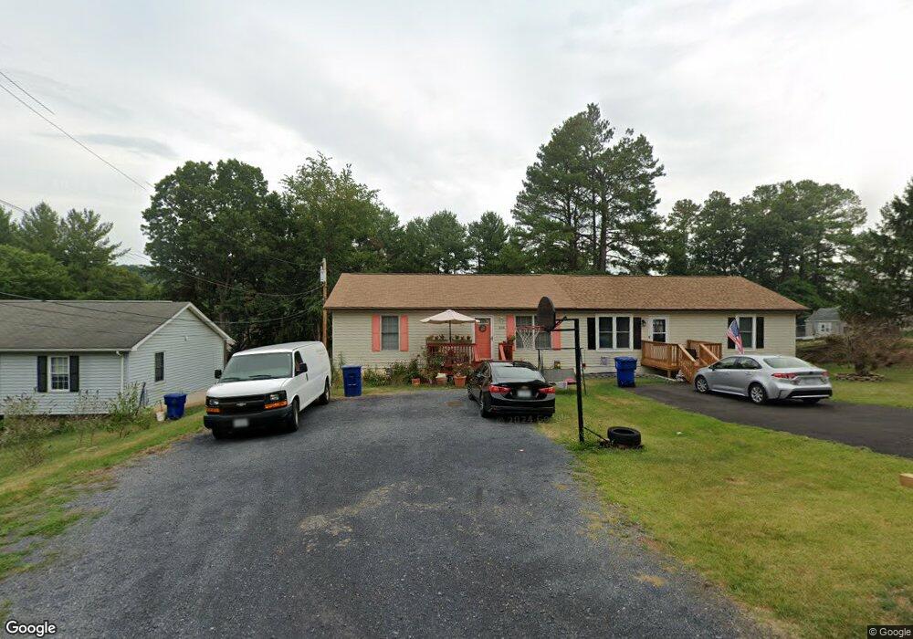 358 W Duck St, Front Royal, VA 22630 - photo 1