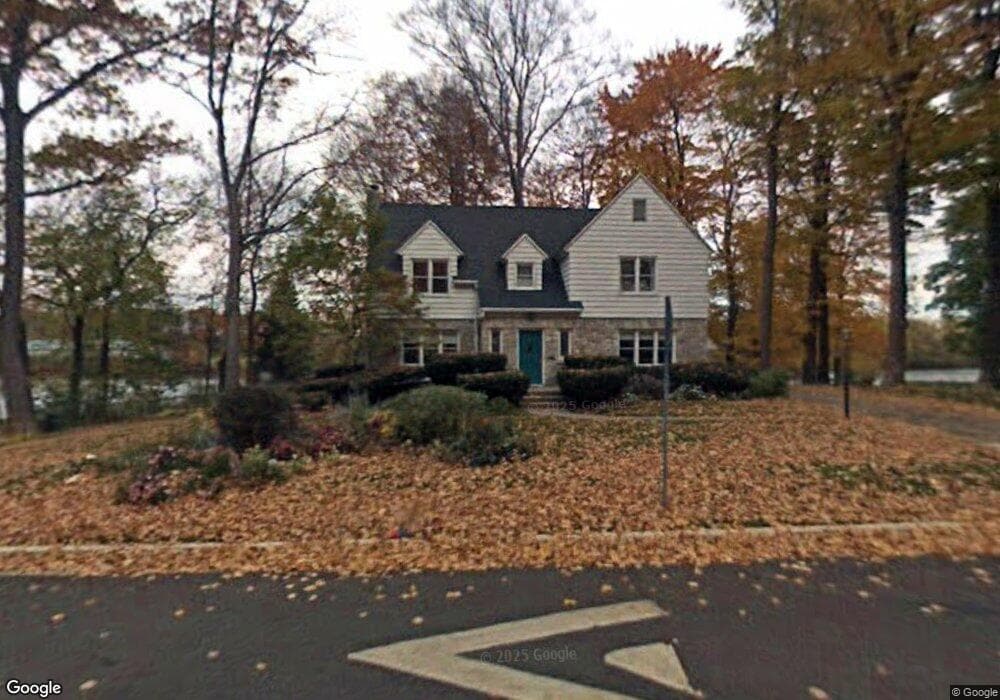 2210 Moores River Dr, Lansing, MI 48911 - photo 1