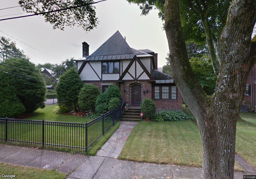 29 Gralynn Rd, Newton Center, MA 02459 - photo 1