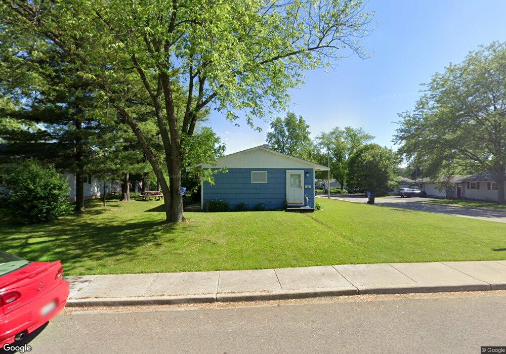 621 Topeka Dr, Carpentersville, IL 60110 - photo 1