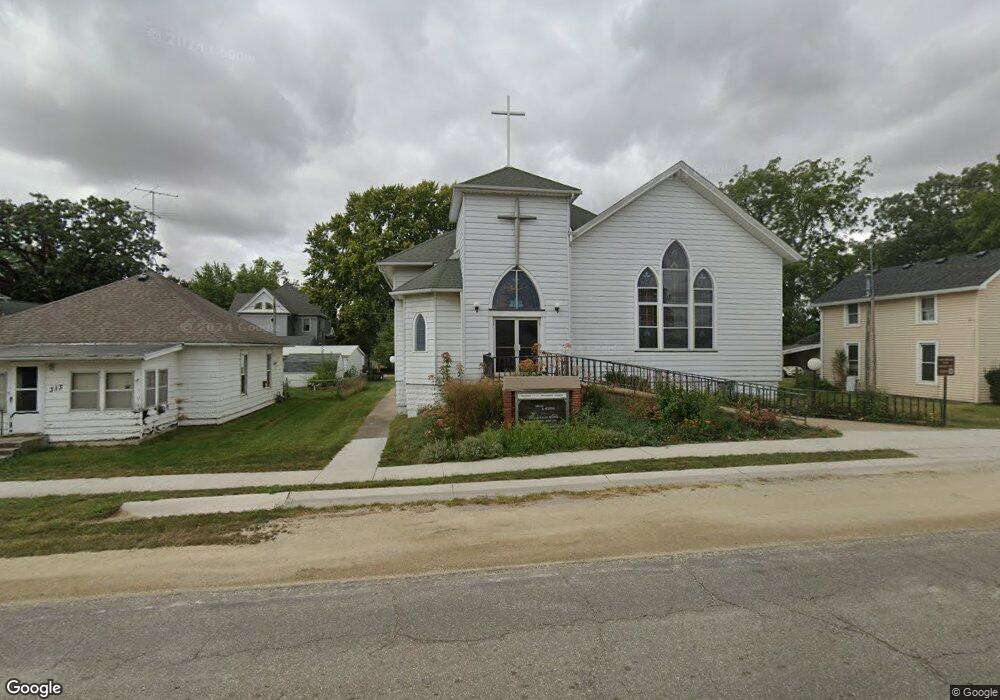 315 Main St, Nichols, IA 52766 - photo 1