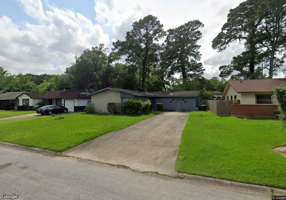 10331 Envoy St, Houston, TX 77016 - photo 1