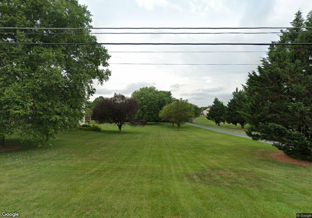 11104 Watkins Rd, Germantown, MD 20876 - photo 1