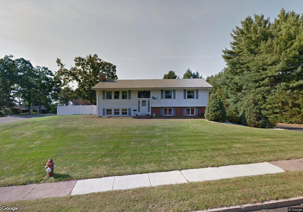 140 Kennedy Rd, Manchester, CT 06042 - photo 1