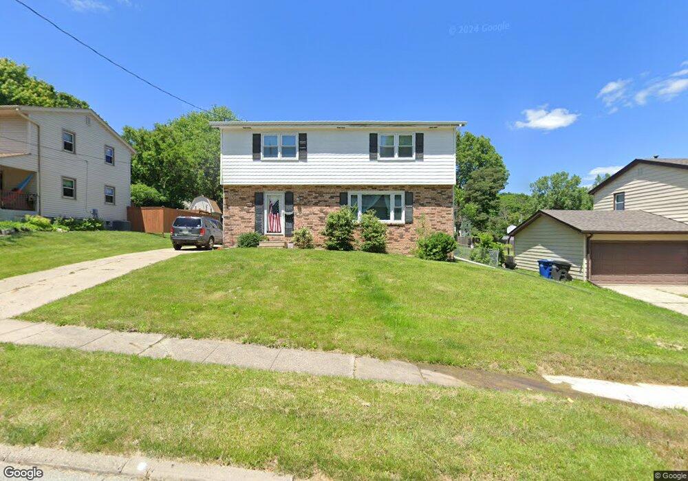 2615 Shawnee Ave, Des Moines, IA 50310 - photo 1