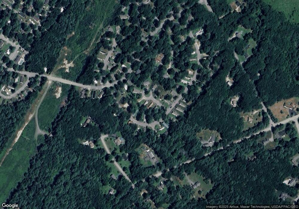 103 Cedar Cir, Gorham, ME 04038 - photo 1