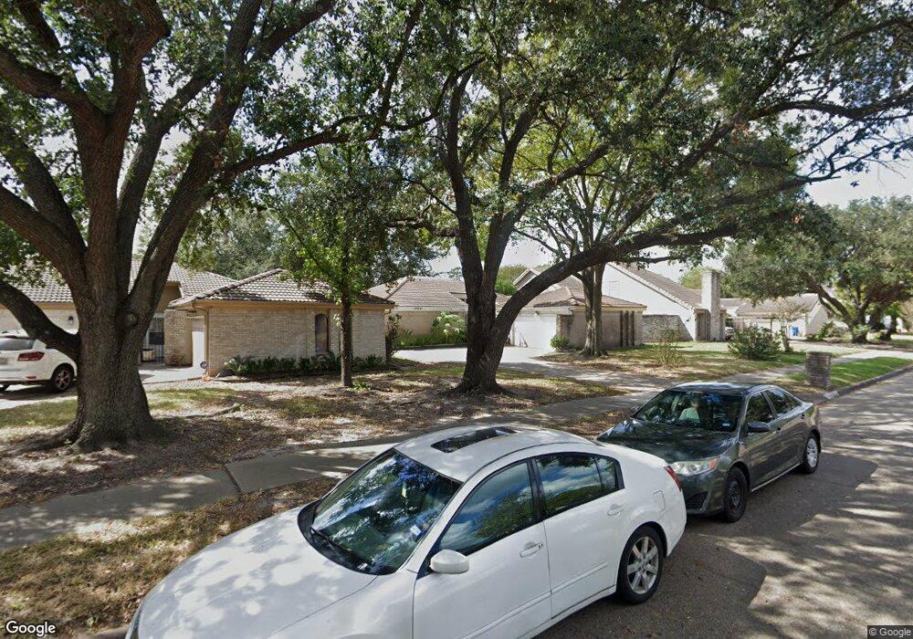 5923 Caruso Forest Dr, Houston, TX 77088 - photo 1