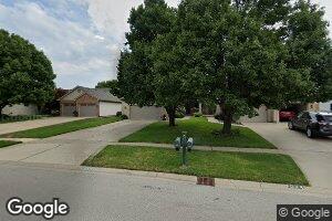 7022 Piper Glen Dr, Springfield, IL 62711