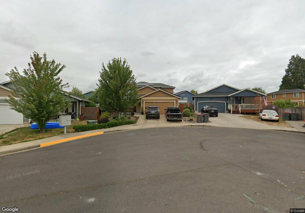 1042 E 9th St, Lafayette, OR 97127 - photo 1