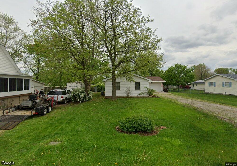 142 Foley St, Lincoln, IL 62656 - photo 1