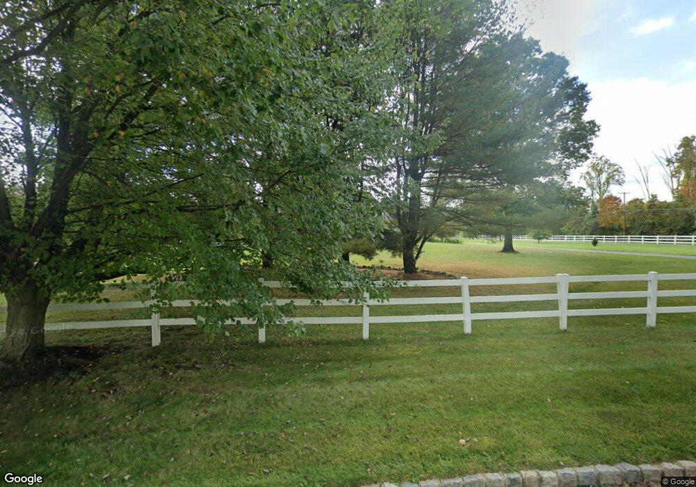 30 Stonebridge Rd, Hampton, NJ 08827 - photo 1