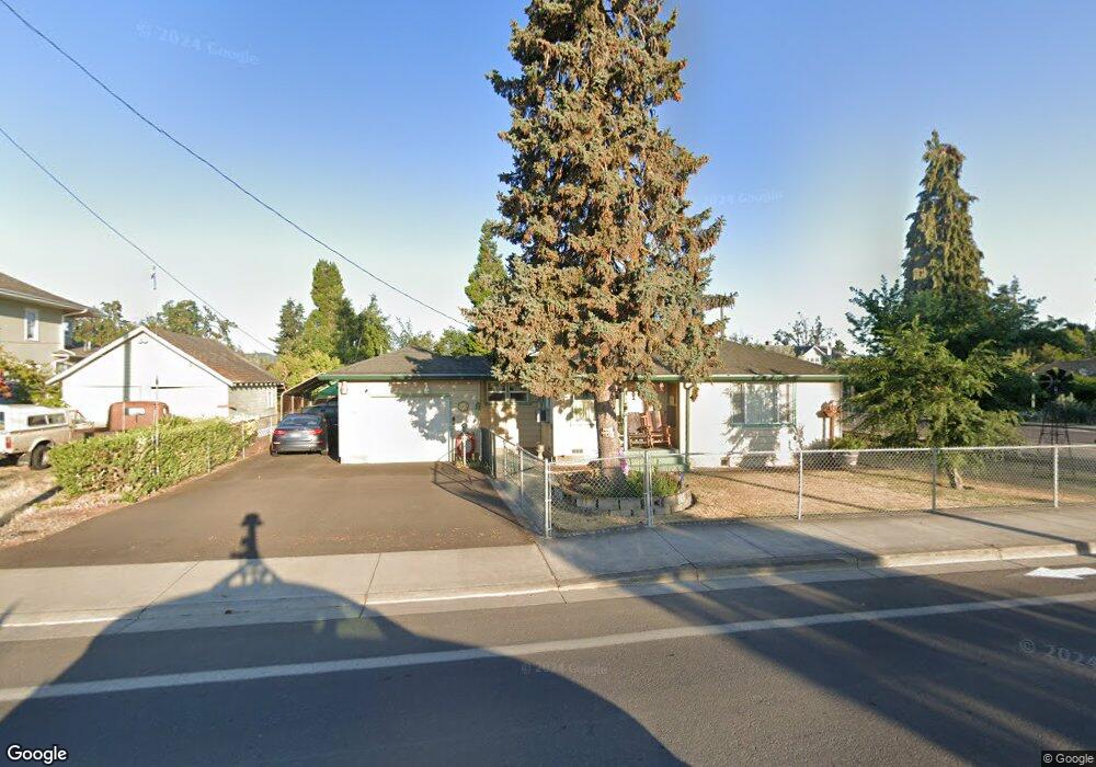 195 N 5th St, Creswell, OR 97426 - photo 1