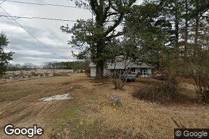 708 N 10th St, Gurdon, AR 71743