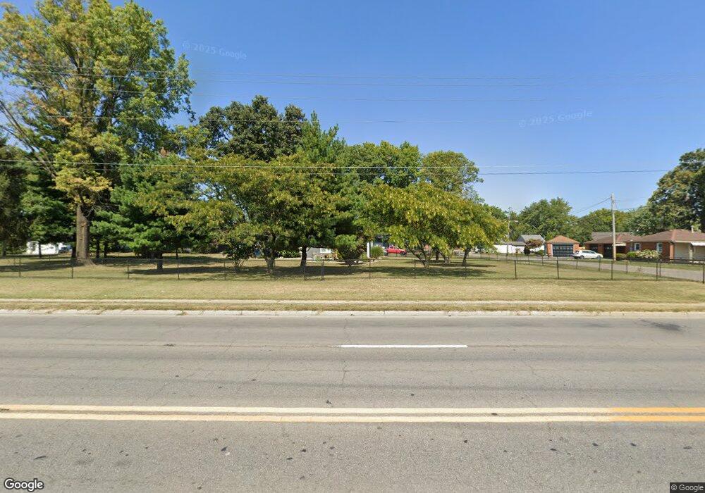 1570 Frank Rd, Columbus, OH 43223 - photo 1