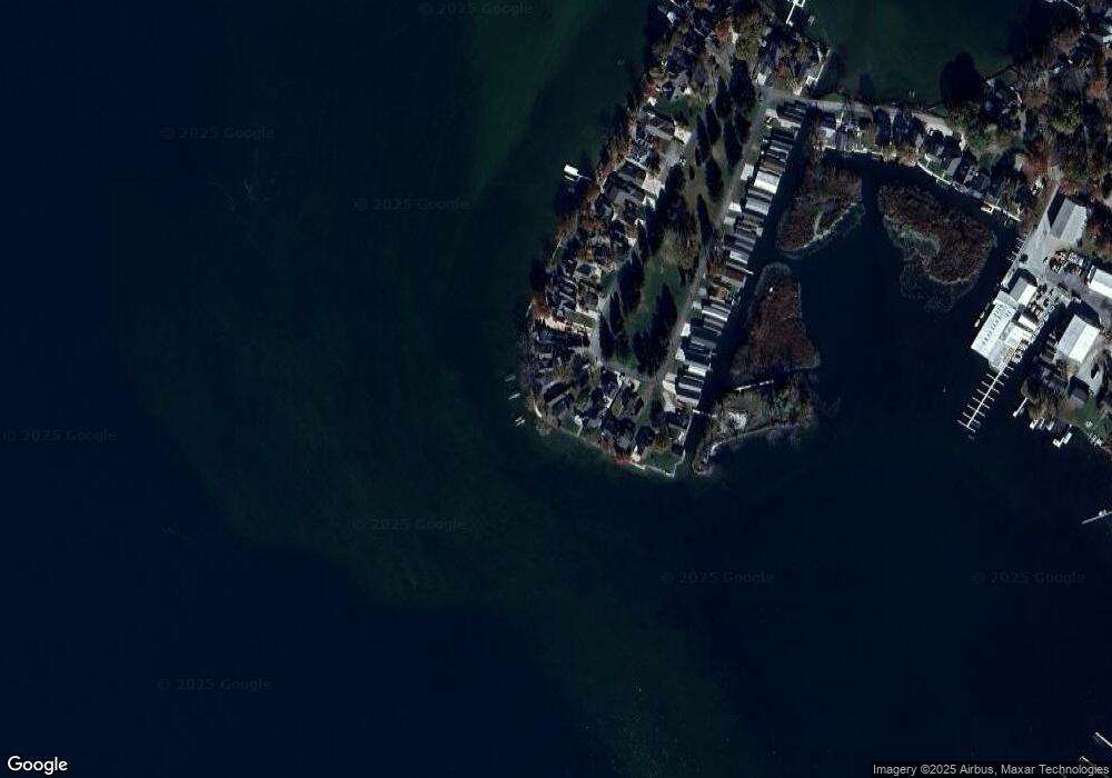 10349 N Grand Blvd, Syracuse, IN 46567 - photo 1