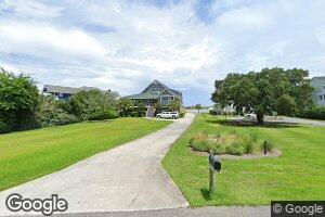 813 Inlet View Dr, Wilmington, NC 28409