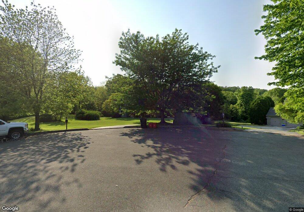 534 Richards Cir, Pottstown, PA 19465 - photo 1