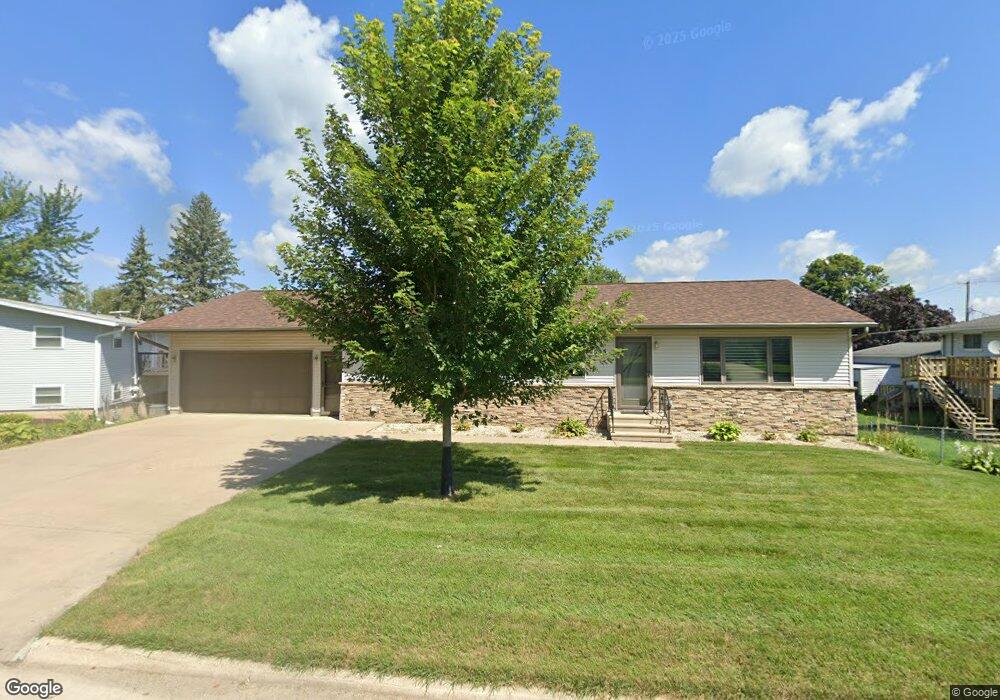 505 Russell Ave, West Union, IA 52175 - photo 1