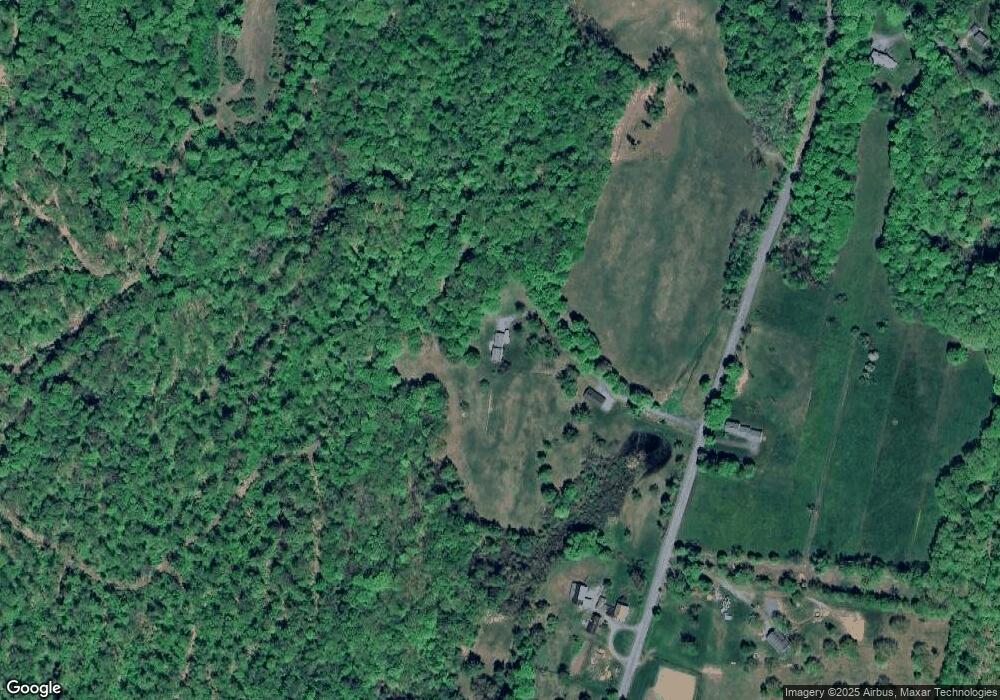 729 Parker Hill Rd, Springfield, VT 05156 - photo 1