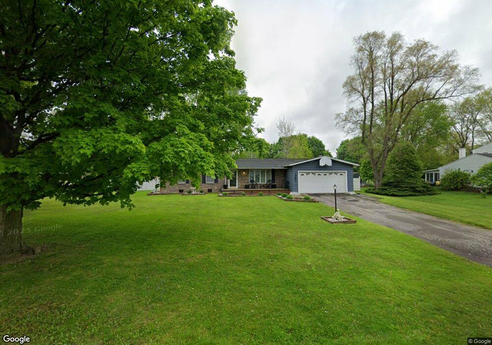 5281 Mapletree Dr, Flint, MI 48532 - photo 1