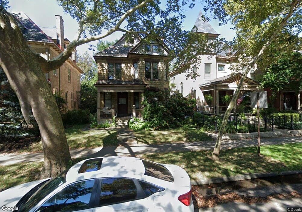 897 Neil Ave, Columbus, OH 43215 - photo 1