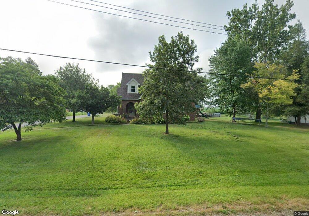 220 S East St, Virginia, IL 62691 - photo 1