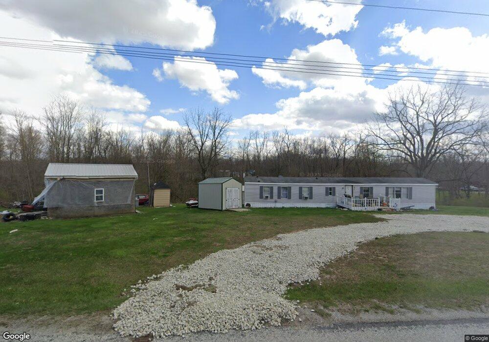 1051 E Baumbauer Rd, Wabash, IN 46992 - photo 1