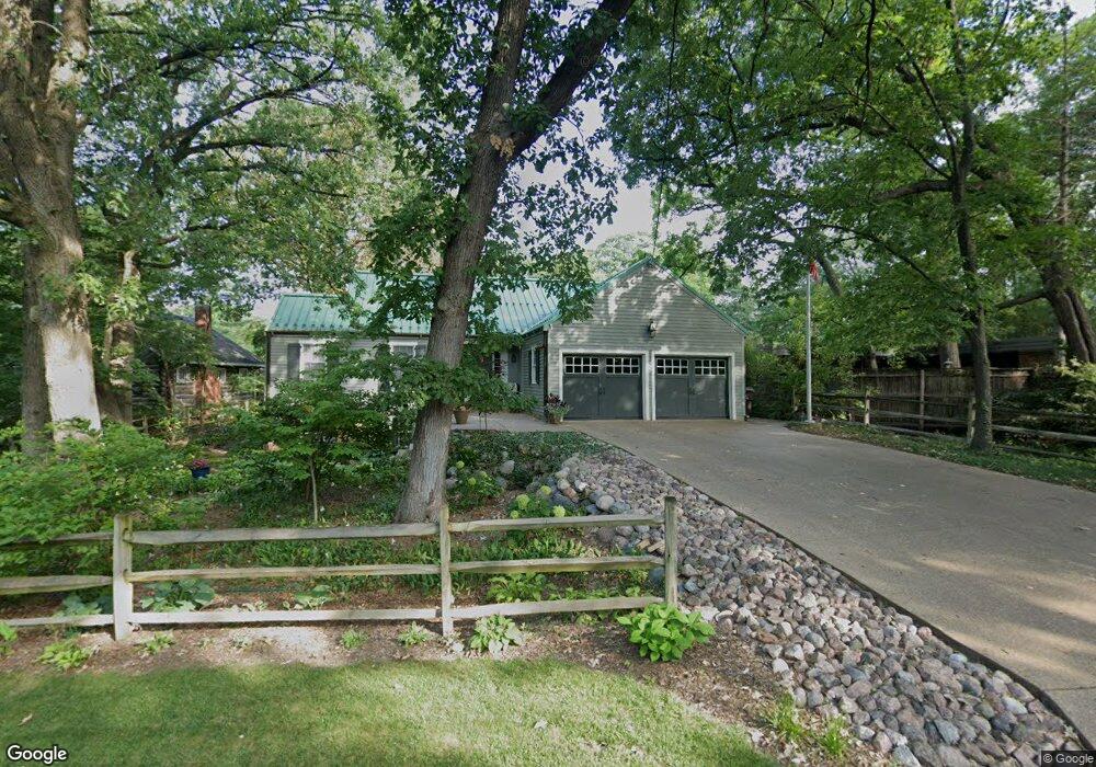 5513 N Montclair Ave, Peoria, IL 61614 - photo 1