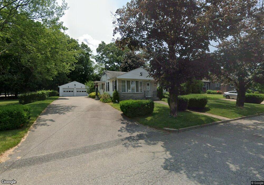 24 Wayland Ave, Cranston, RI 02920 - photo 1