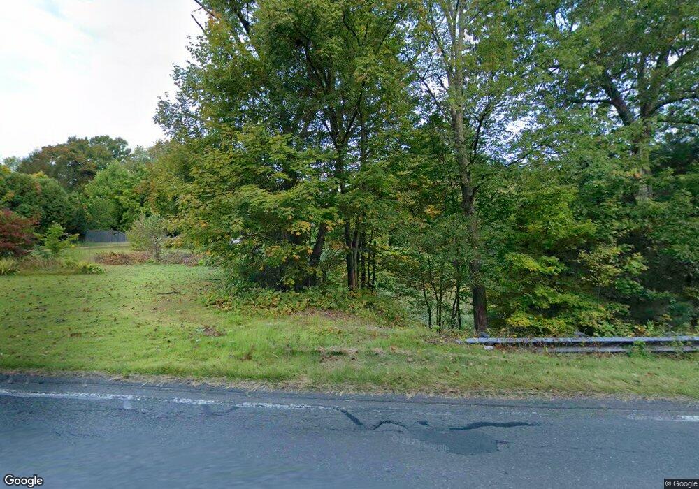 102 Hendrick St, Easthampton, MA 01027 - photo 1