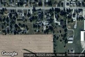 112 S 1st St, Roanoke, IL 61561