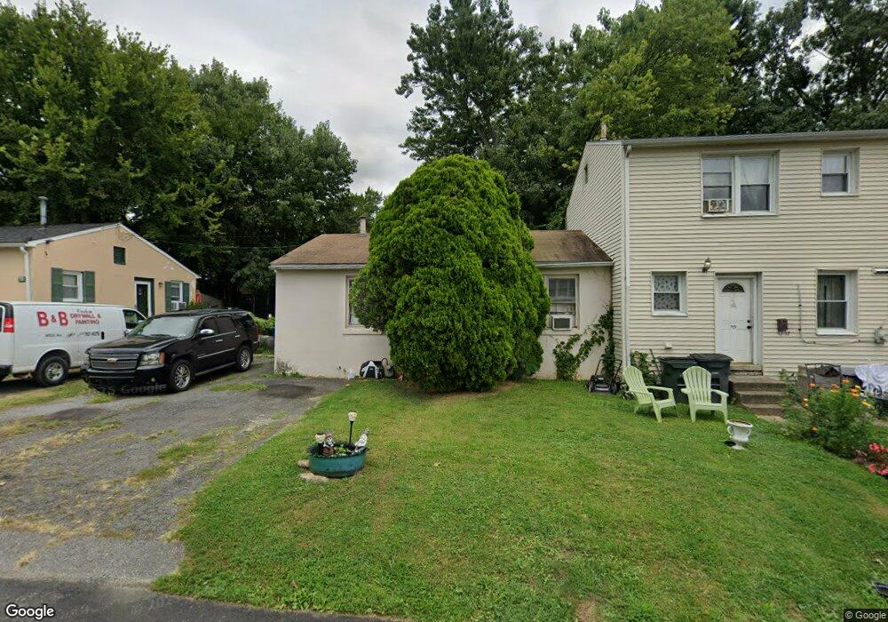 710 Columbus Ct, Wallingford, PA 19086 - photo 1