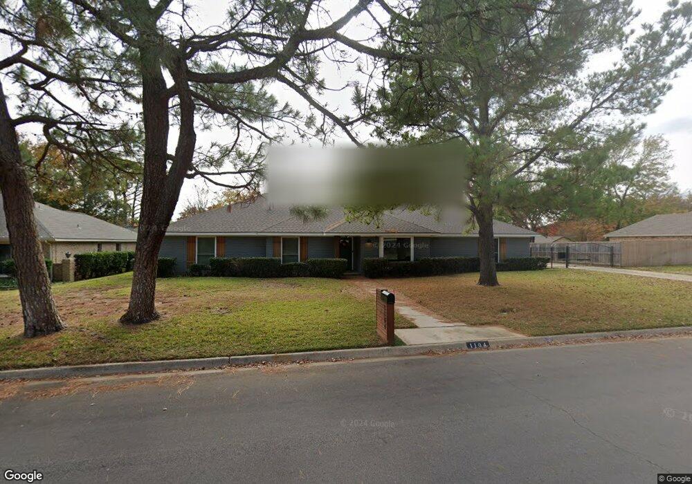 1104 Lynhurst Ln, Denton, TX 76205 - photo 1