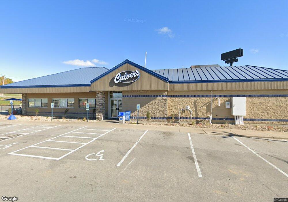 1650 W 19th St S, Newton, IA 50208 - photo 1