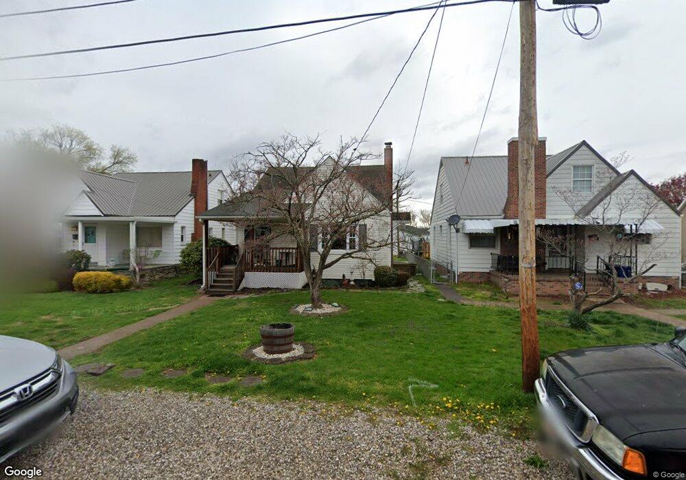 319 24th St, Dunbar, WV 25064 - photo 1